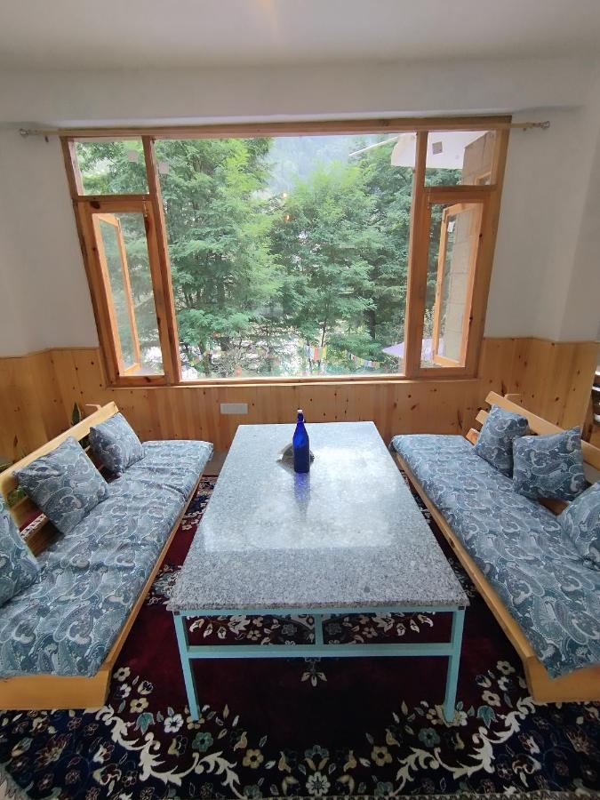 Hotel Mountain Majesty! Top-Rated Luxury Stay Amid Snowcapped Mountains With Balcony And Riverside Calm Manali  Exterior photo