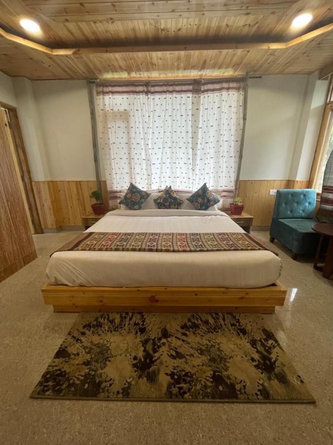 Hotel Mountain Majesty! Top-Rated Luxury Stay Amid Snowcapped Mountains With Balcony And Riverside Calm Manali  Exterior photo